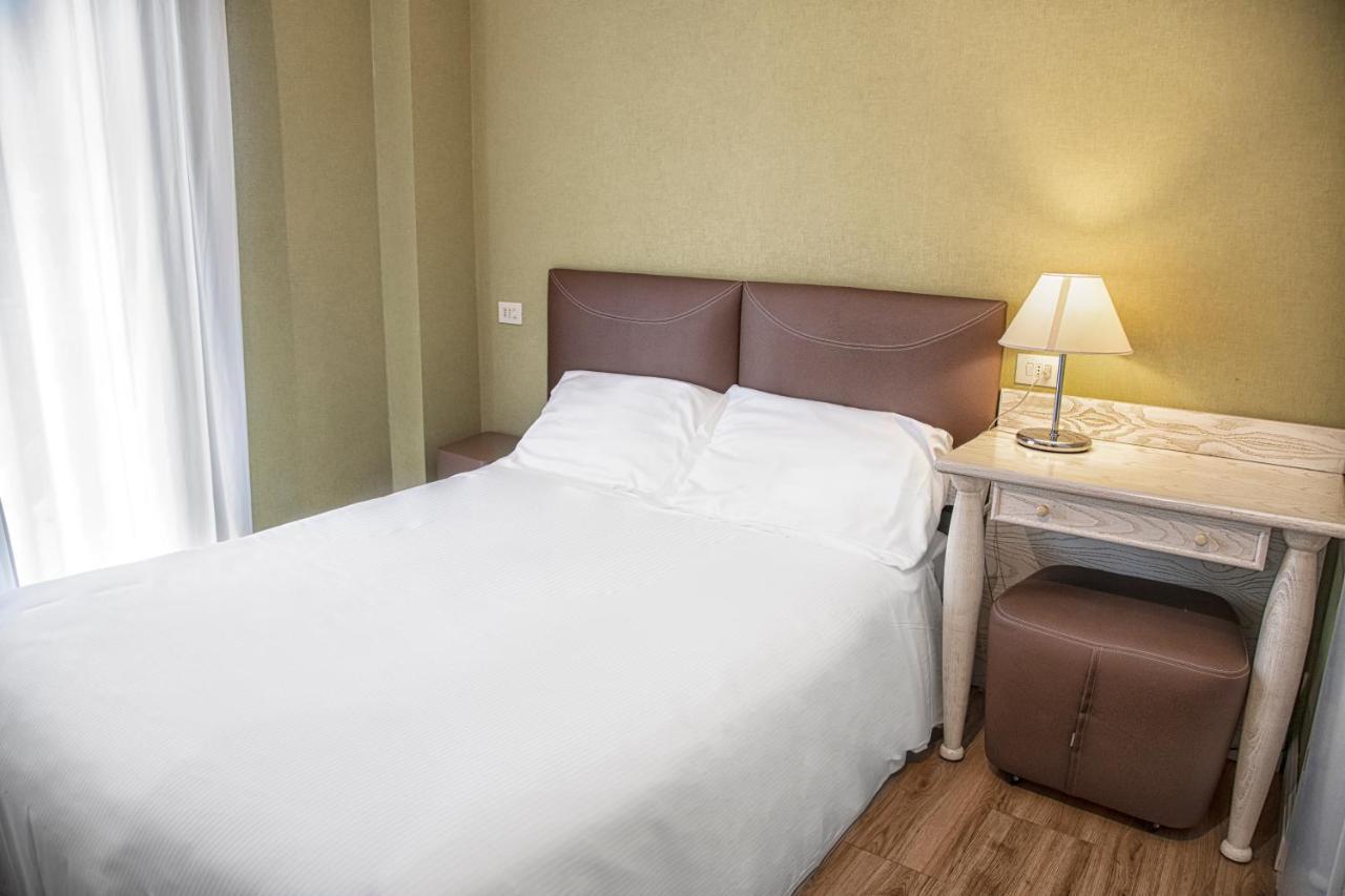 Villa Adriatica Ambienthotels ريميني المظهر الخارجي الصورة