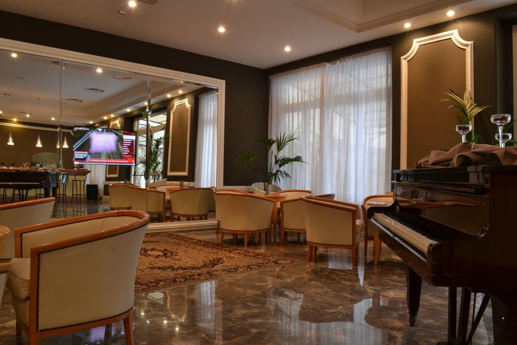 Villa Adriatica Ambienthotels ريميني المظهر الخارجي الصورة