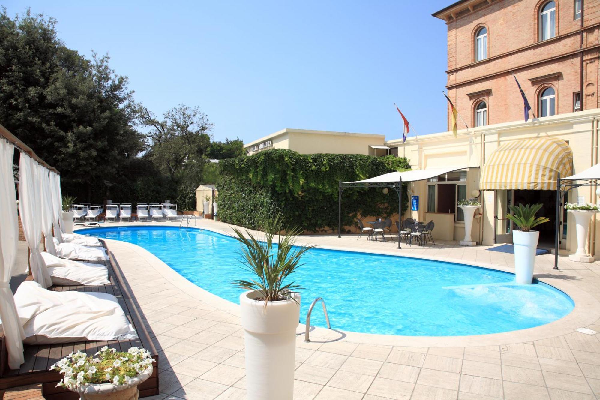 Villa Adriatica Ambienthotels ريميني المظهر الخارجي الصورة