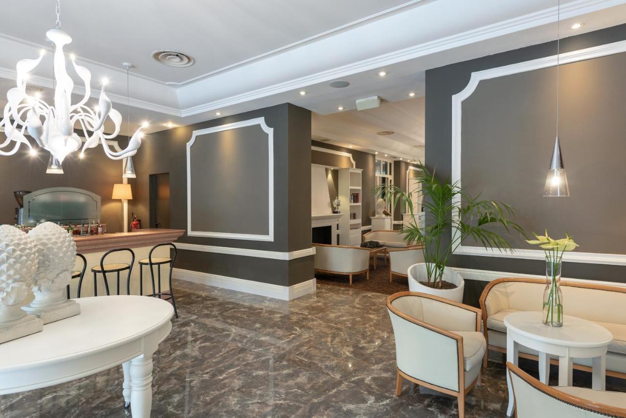 Villa Adriatica Ambienthotels ريميني المظهر الخارجي الصورة